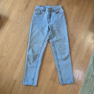 Levi 550 Relaxed Fit Tapered Leg